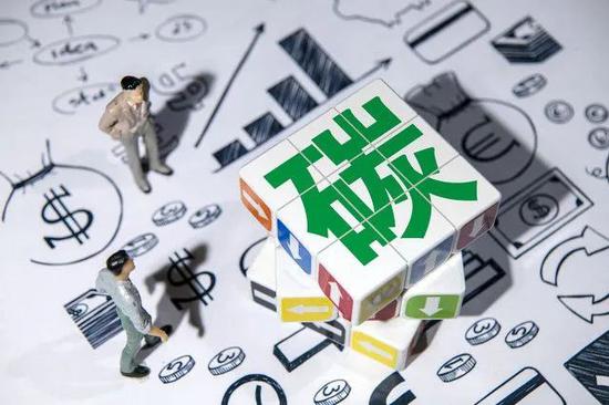 全國碳市場運行平穩(wěn)有序，低成本減碳效果初現
